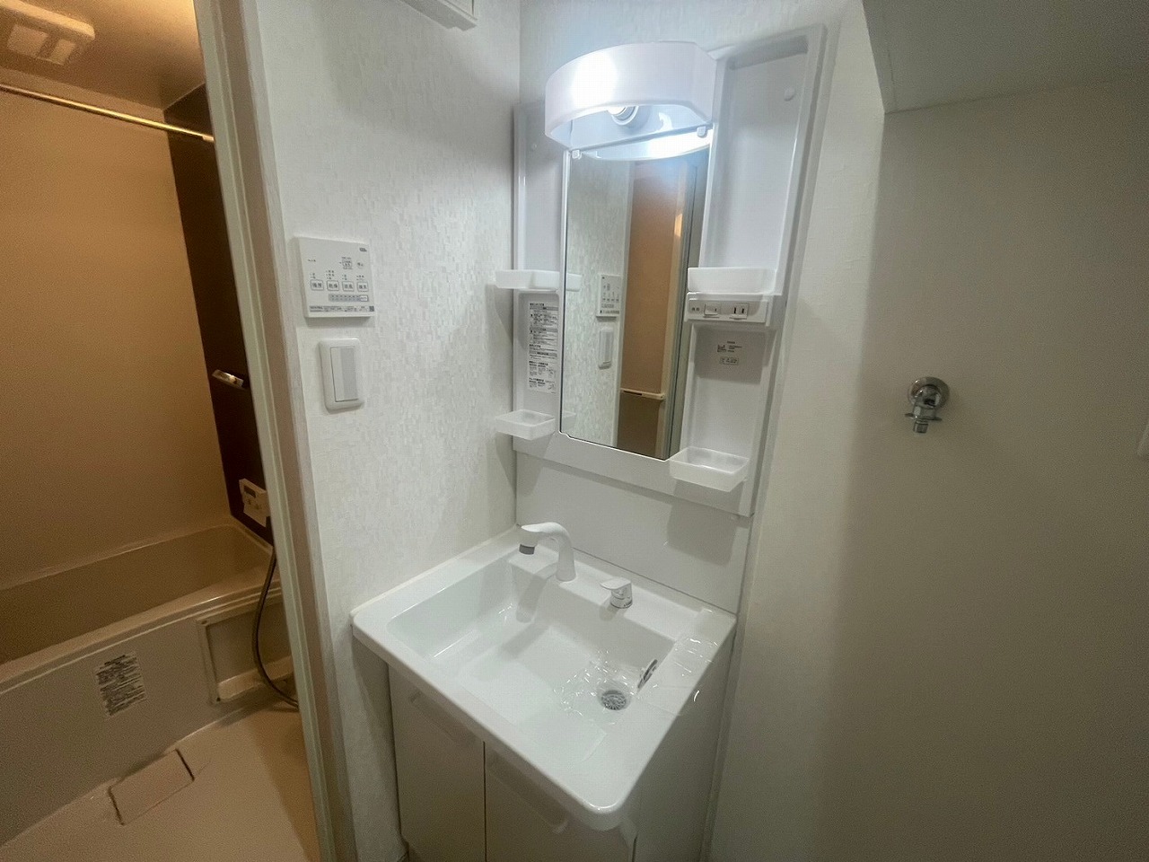 LINE_ALBUM_R6.9.19コスモルシュメゾンⅡ 201入居前_240919_29.jpg